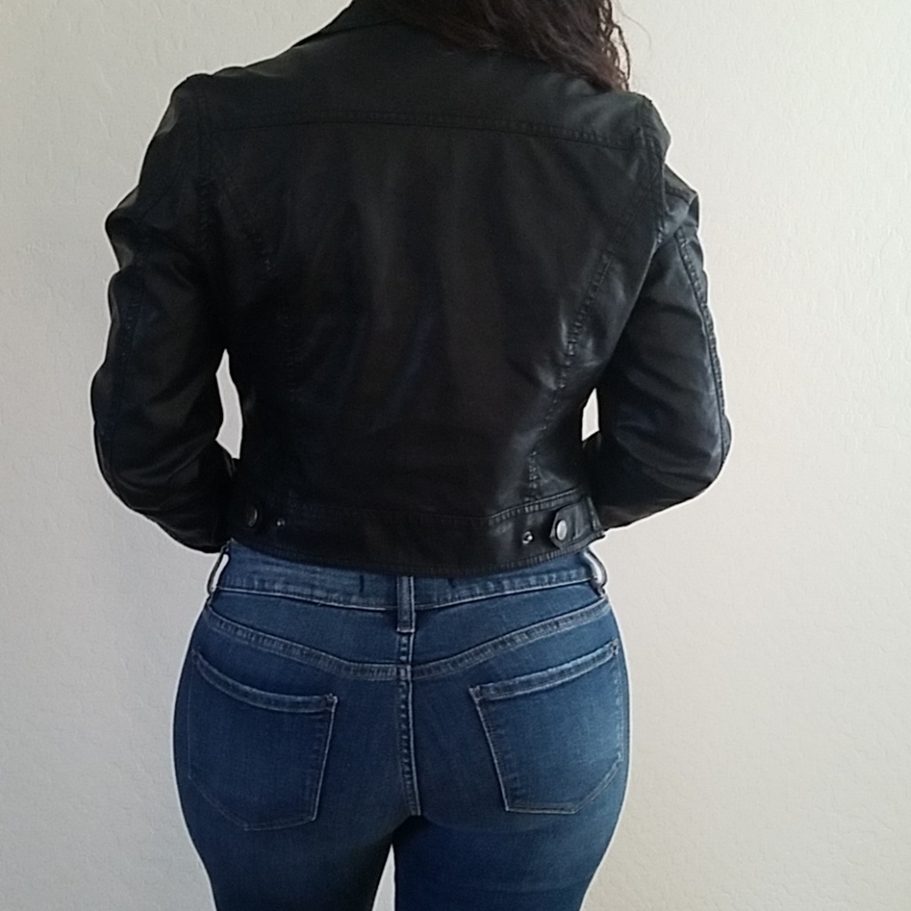 💋SOLD💋 - Picture 2 of 7